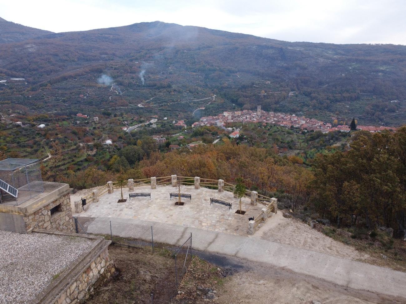 Mirador 'emperador Carlos V' de Garganta la Olla.