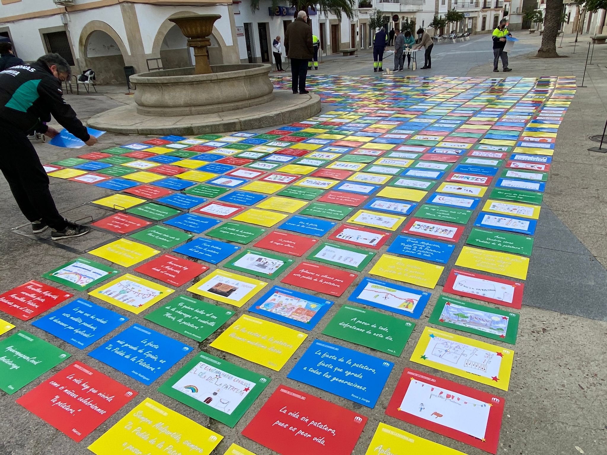 Mosaico de sentimientos por la 'Pedida de la Patatera' en Malpartida de Cáceres