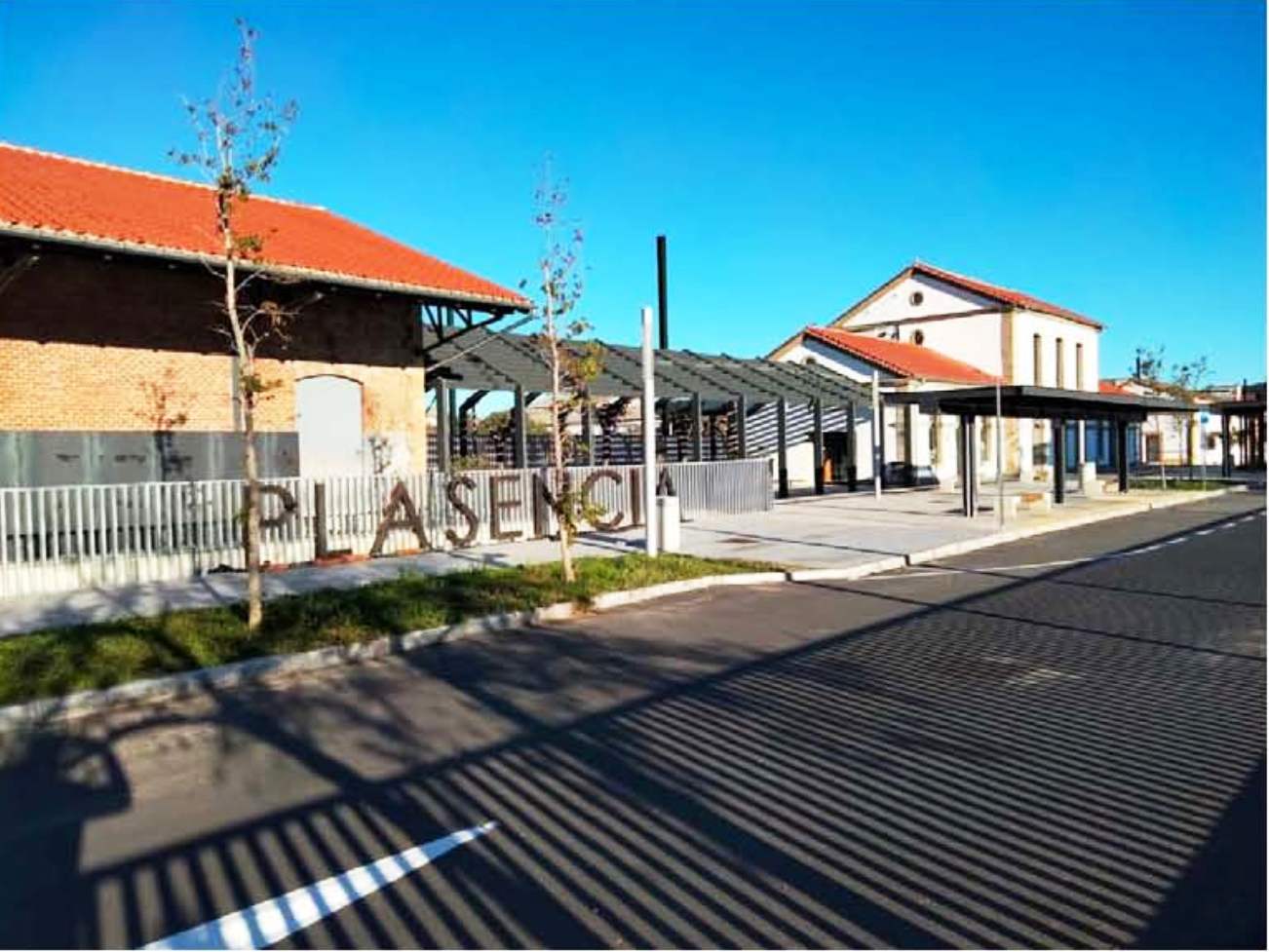 Estación de Plasencia remodelada