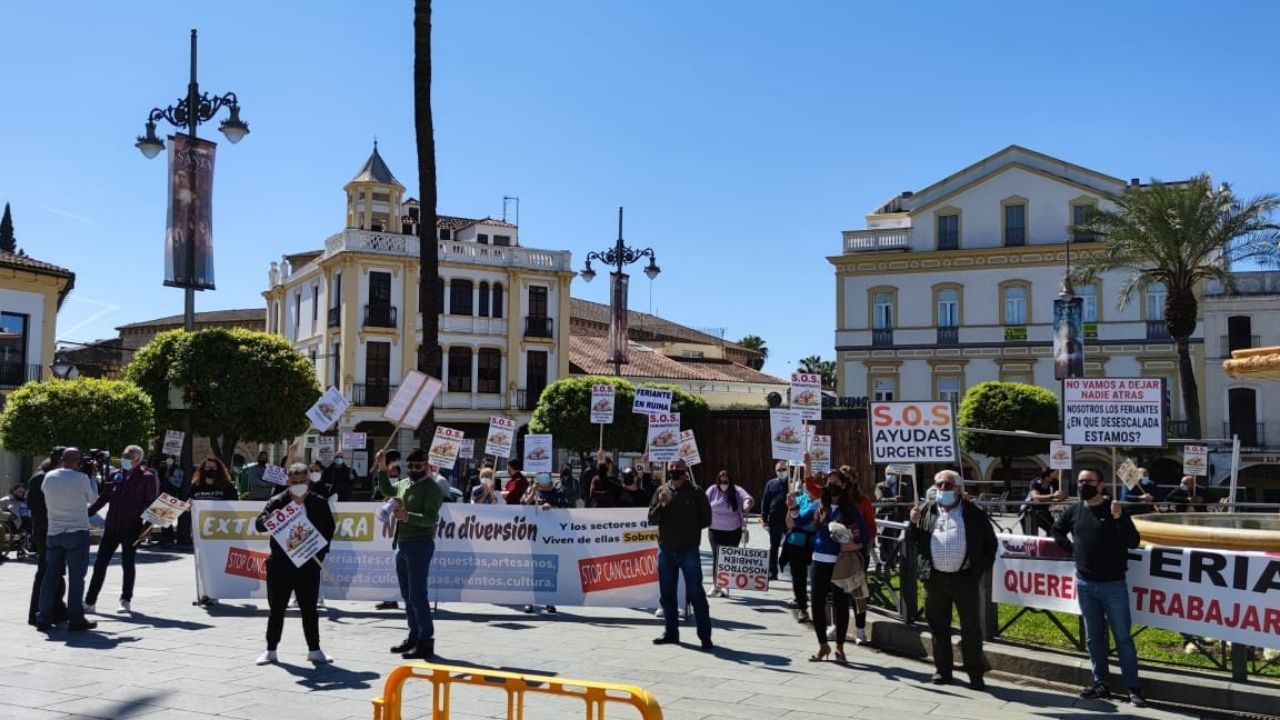 Los feriantes quieren demostrar que su negocio es seguro