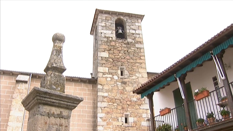 Las campanas repican por la Extremadura vaciada