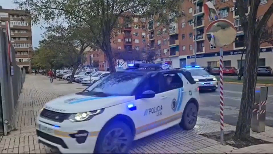 Policías locales de la región regresan a casa tras su labor solidaria en la Comunidad Valenciana