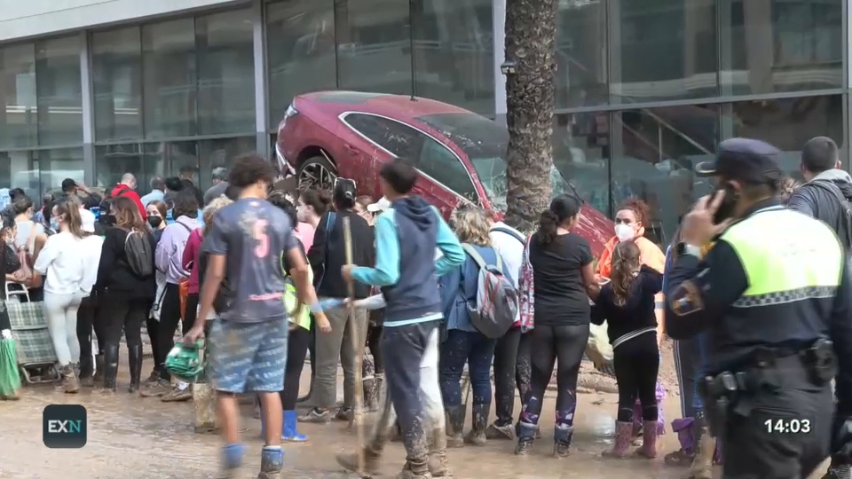 Valencia se llena de voluntarios extremeños