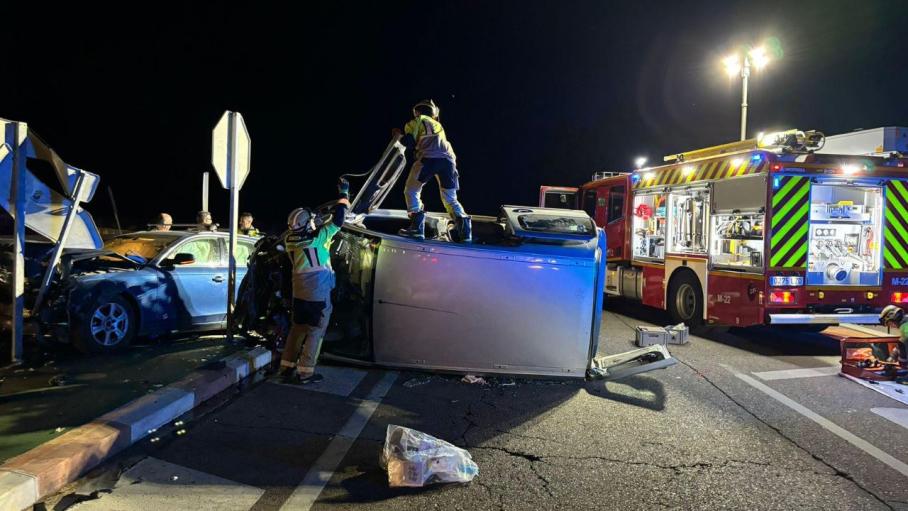 Aparatoso accidente cerca del Hospital de Tierra de Barros