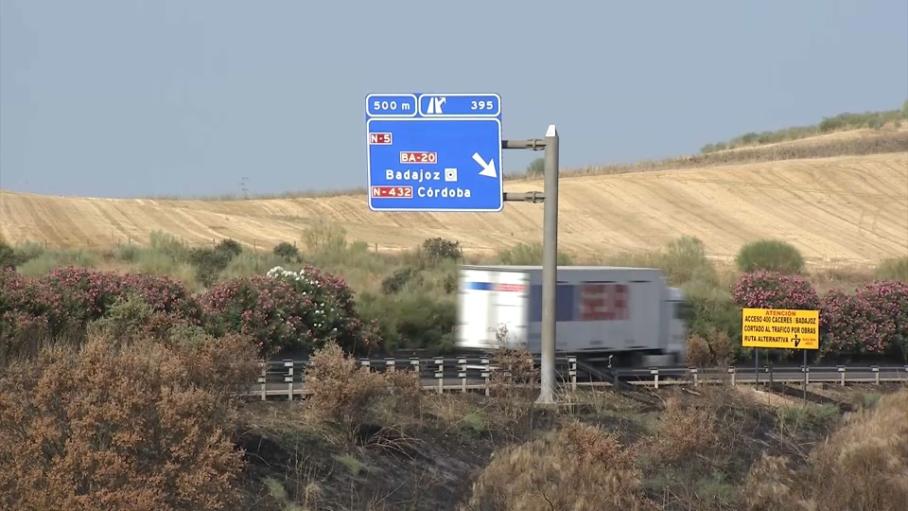 La autovía A-5 se cortará a partir de mañana viernes al tráfico en sentido Madrid entre los kilómetros 399 y 391 en Badajoz