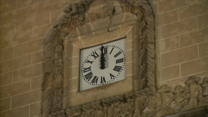 Inicio del toque de queda. Catedral de Badajoz