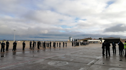 Las tropas, en formación para recibir a Felipe VI