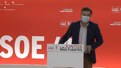 Imagen del portavoz del PSOE en Extremadura Juan Antonio González 