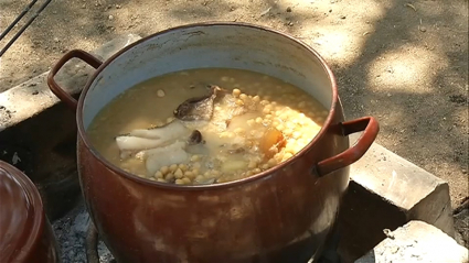 Puchero con garbanzos de Valencia del Ventoso