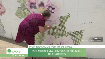 mural de punto de cruz en Medina de las Torres