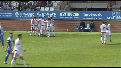 El Llerenense celebra gol