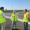 El consejero visita las obras de la carretera del aeropuerto