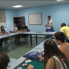 Jóvenes participando en un taller de magia en IFEBA. Una de las actividades de Vive la Noche 2019.