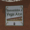 Placa de bienvenida en Vegas Altas, pedanía de Navalvillar de Pela