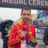 Martín Uriol atiende a los micrófonos de la Federación Española de Atletismo tras revalidar su corona europea