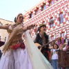 Ambiente con bailarines esta mañana en Almossassa 