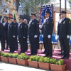 Agentes de la policía nacional recogiendo su medalla en Badajoz 