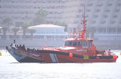 Migrantes llegando a España