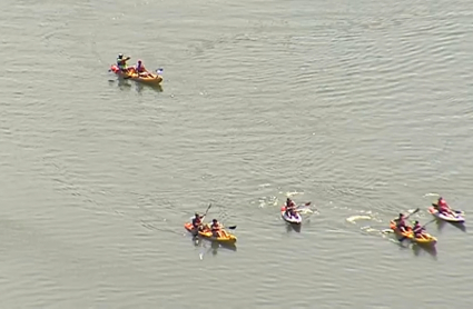 Kayaks en el entorno del Meandro El Melero