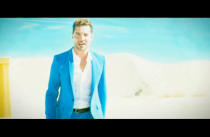 El cantante David Bisbal en uno de sus videoclips