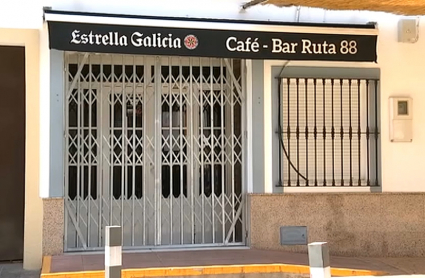 Bar cerrado en La Morera