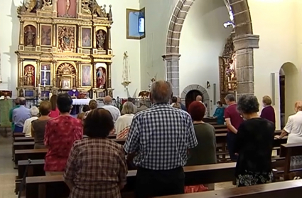 Agradecimiento social en Baños de Montemayor y homenaje a las víctimas del Covid-19