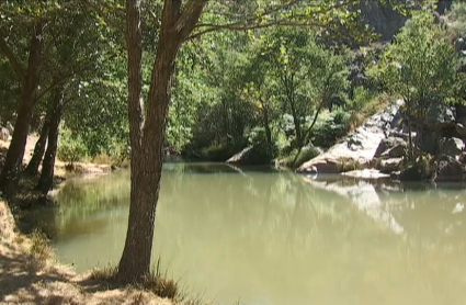 Charco de la Nutria en Cañamero