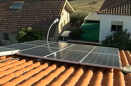 Placa fotovoltaica en tejado