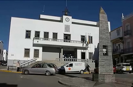 Fachada del Ayuntamiento de Oliva de la Frontera