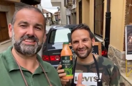 El cocinero David de Jorge desde la tienda de Valverde de la Vera