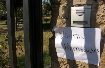 La residencia Porta Coeli, con entrada restringida