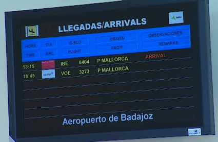 En los paneles del aeropuerto de Badajoz volverá a aparecer Palma de Mallorca estas Navidades.
