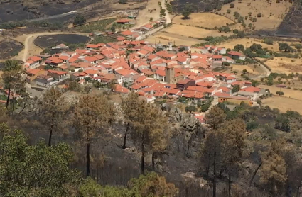 Casas de Miravete tras el incendio