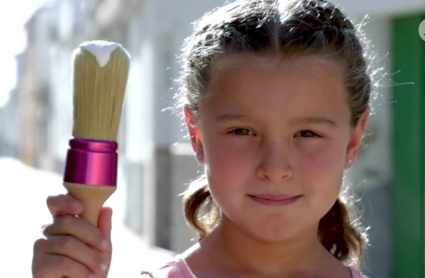 Niña de Salorino participando en el proyecto