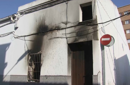 Casa incendiada en Villanueva de la Serena