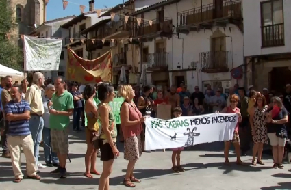 Protesta gestión forestal Torre de Don Miguel