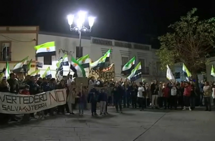 Cacerolada en Salvatierra de los Barros