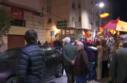 Protesta contra la amnistía en Badajoz