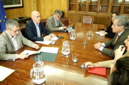 Imagen de la reunión entre el Gobierno central y la Junta sobre el regadío de Tierra de Barros